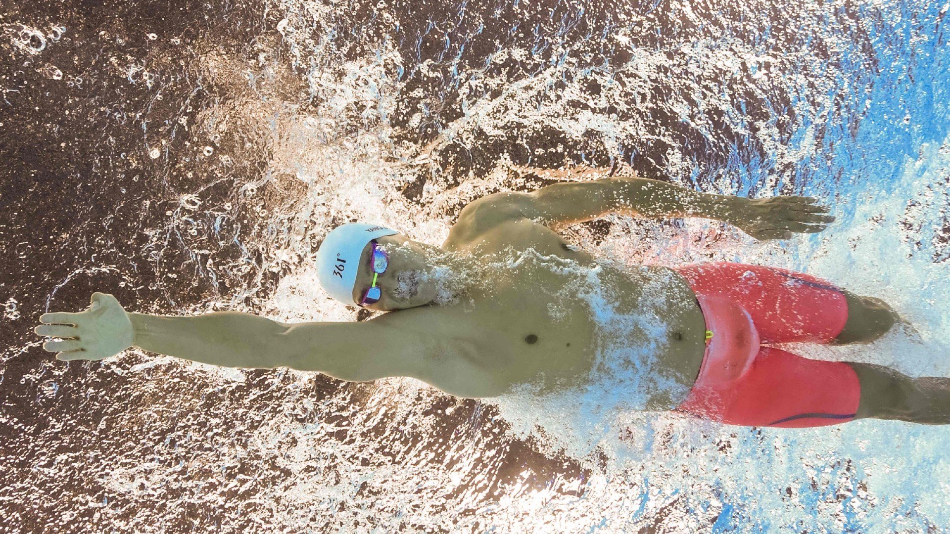 足球最新战报!克罗地亚队迎战西班牙队,历史性突破,球队首次挺进决赛