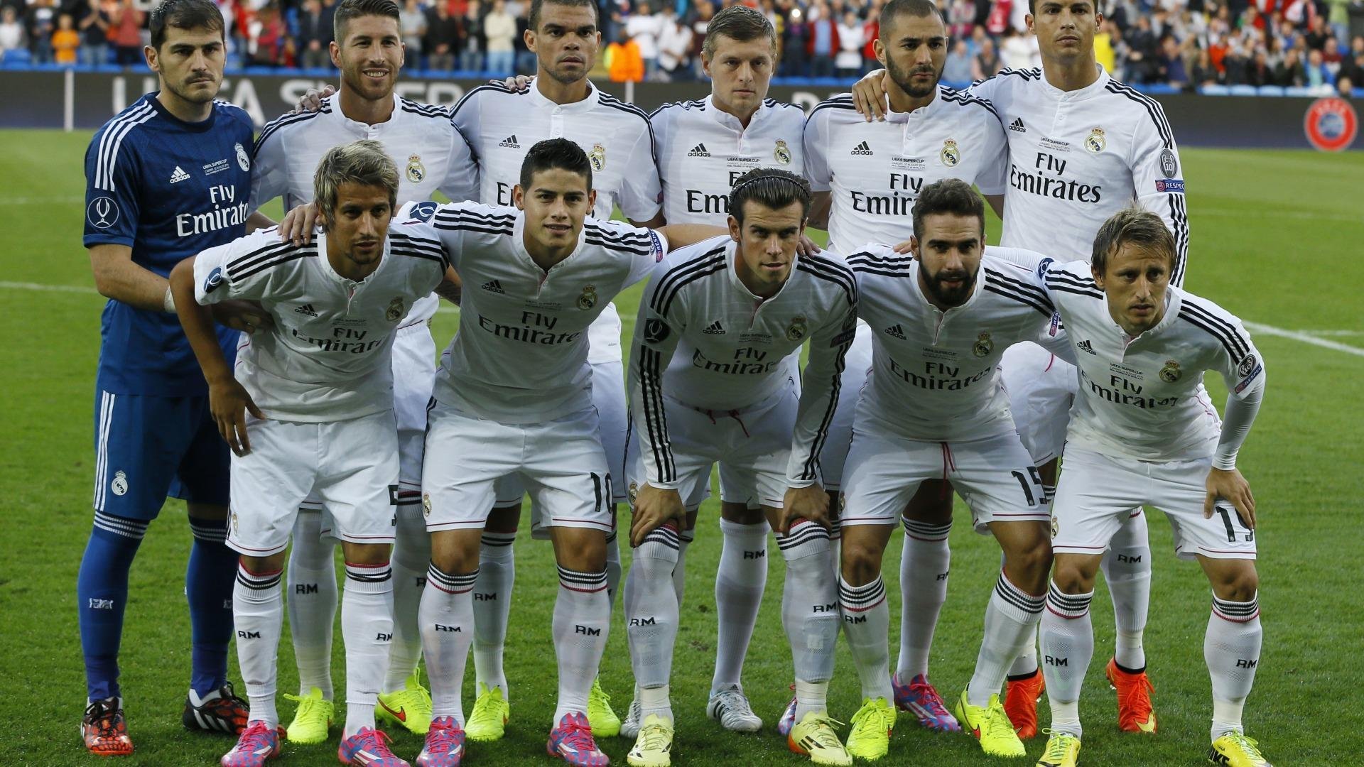 C罗回归赛场，首秀惊艳！安联球场燃炸，拜仁球迷沸腾尖叫-九游在线官网